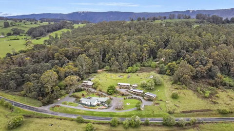 Mole Creek Cabins - Great Ocean Road Tourism 0