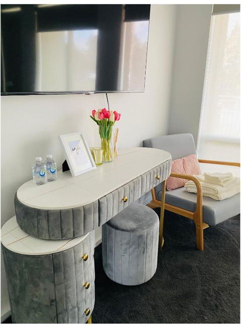 Modern Private Room With Ensuite - Great Ocean Road Tourism 2