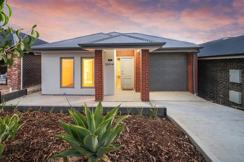 Mt Baker Home:10km To Hahndorf - Great Ocean Road Tourism 0