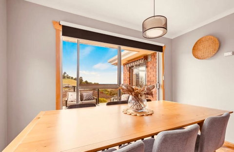 Natural & Relax House In Ulverstone - Great Ocean Road Tourism 3