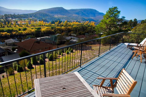 New Norfolk Holiday Apartments - Great Ocean Road Tourism 1