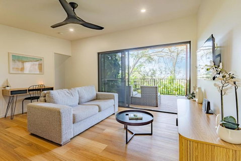 New - Our Treehouse Near Alex Beach - Great Ocean Road Tourism 0