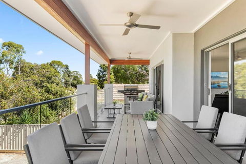 NEW - Sunrise Waters Holiday House - Great Ocean Road Tourism 3