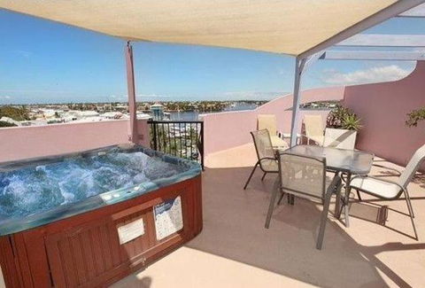 Nautilus Private Rooftop Spa Unit - Great Ocean Road Tourism 0