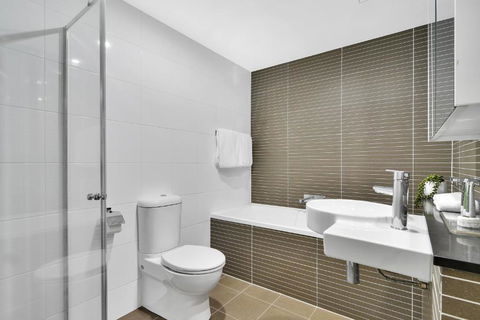 North Sydney Corporate Apartment MIL2251106 - Great Ocean Road Tourism 1