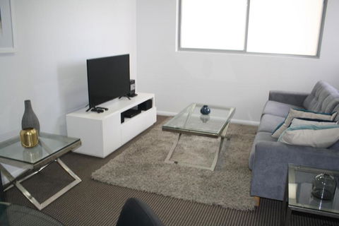 North Sydney Wyndel Apartments-MIL1005 - Great Ocean Road Tourism 1