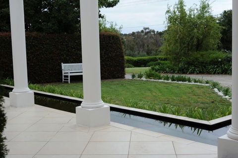 Norwood House Motel & Receptions - Great Ocean Road Tourism 1