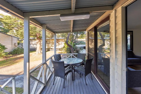 NRMA Sydney Lakeside Holiday Park - Great Ocean Road Tourism 2