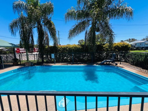 OVERLANDER MOTOR LODGE - Great Ocean Road Tourism 0