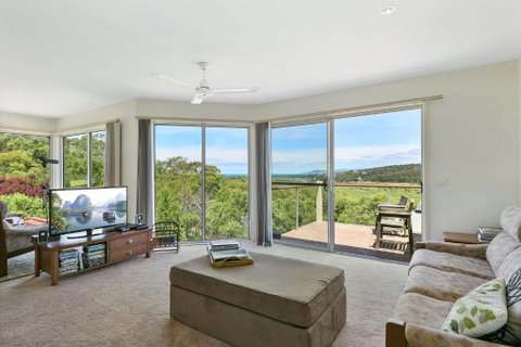 Panoramic Views - Great Ocean Road Tourism 0
