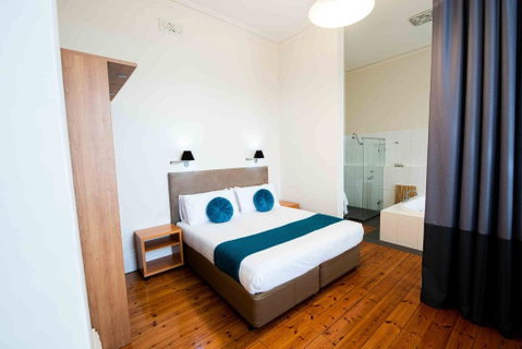 Park Hotel - Great Ocean Road Tourism 3