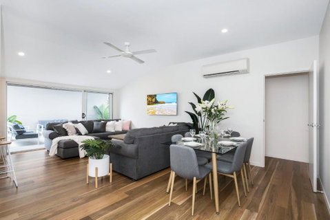 Park Avenue Terrace House Sleeps 9 - Great Ocean Road Tourism 2