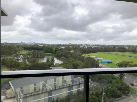 Parkview Modern Apartment W Parking @ Olympic Park - Great Ocean Road Tourism 3