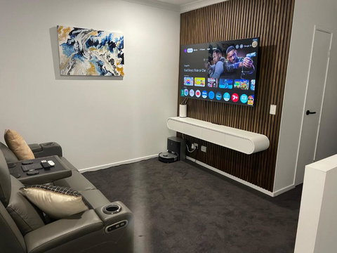 Peaceful Paradise - Great Ocean Road Tourism 2