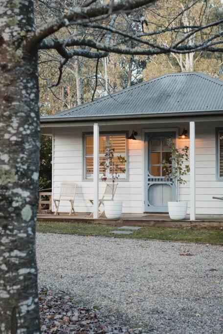 Peony Farm Green Cottage - Great Ocean Road Tourism 0