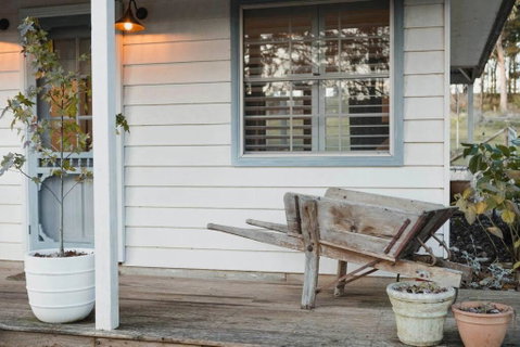 Peony Farm Green Cottage - Great Ocean Road Tourism 2