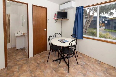 Pet Friendly On The Great Ocean Road - Great Ocean Road Tourism 3