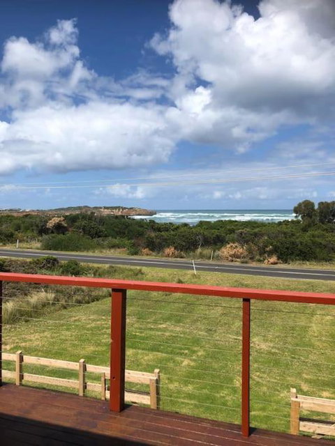 Peterborough Beach House - Great Ocean Road Tourism 3