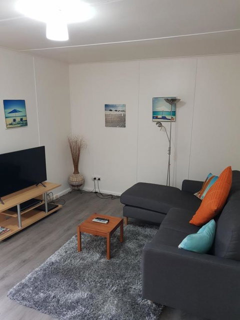 Phillip Island Cottages - Great Ocean Road Tourism 3