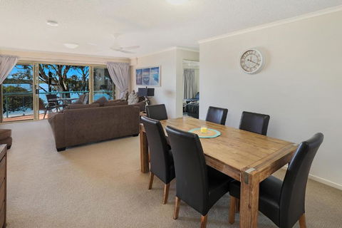 PICNIC7- PICTURE PERFECT PICNIC POINT - Great Ocean Road Tourism 3