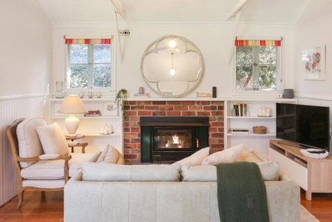 Pink Cabin By Host On The Coast - Great Ocean Road Tourism 2