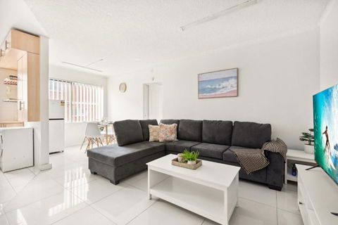 Polished 2-Bed Unit In The Heart Of Parramatta - Great Ocean Road Tourism 0