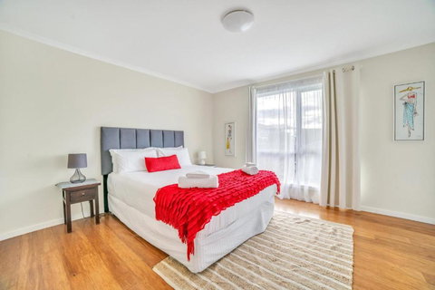 Port View Escape - Great Ocean Road Tourism 2