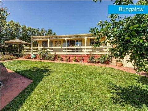 Portarlington Holiday Apartment - Great Ocean Road Tourism 1