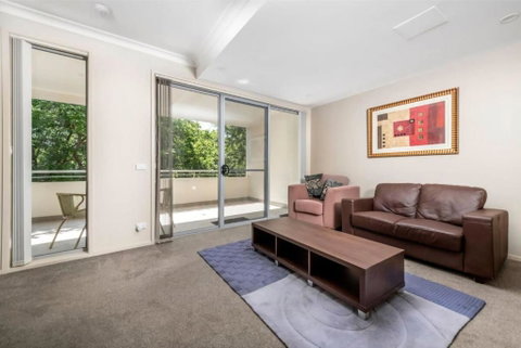 Quiet Apartment In Braddon ACT - Great Ocean Road Tourism 2