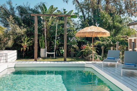 Prime Location With Pool - Walk To Coolum Beach - Great Ocean Road Tourism 0