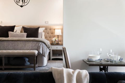 Provence Spa Villa 2 - Great Ocean Road Tourism 1