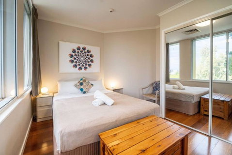 Quaint Auchenflower 1B1B Apt W Parking Close To UQ - Great Ocean Road Tourism 3