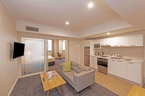Quality Apartments Adelaide Central - Great Ocean Road Tourism 0