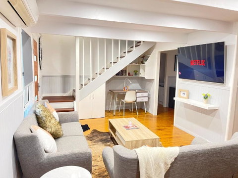 Quiet, Cozy And Calm 3 Bedroom House. - Great Ocean Road Tourism 0