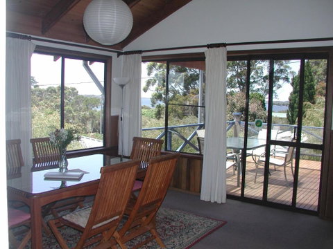 Rainbow House - Great Ocean Road Tourism 1