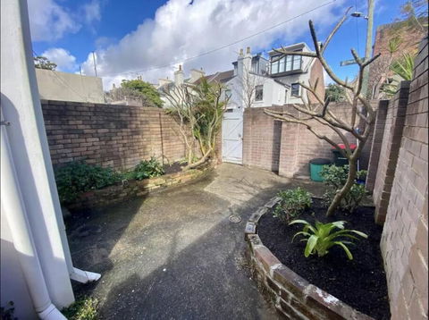 Rear Garden Suite - Great Ocean Road Tourism 1