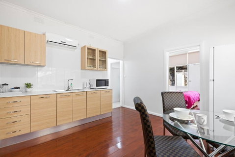 Private Historic Hotel - Exclusive Use For Events, Group Stays - Great Ocean Road Tourism 2