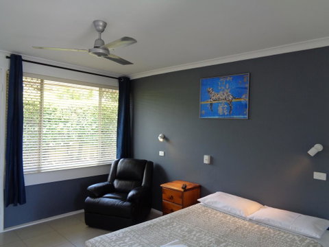 Aspley Sunset Motel - Great Ocean Road Tourism 0