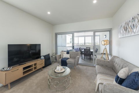 Astra Apartments Newcastle (Merewether) - Great Ocean Road Tourism 2