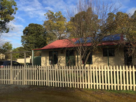 Auburn Hideaway Clare Valley - Great Ocean Road Tourism 1