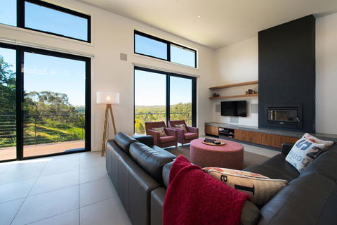 Aura House - Great Ocean Road Tourism 3