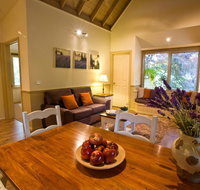 Autumn Abode Cottages - Great Ocean Road Tourism