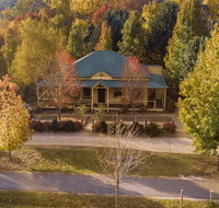 Autumn Beauty - Cottage 3 - Great Ocean Road Tourism