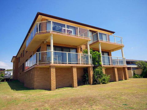 Avilla Court 2 - Great Ocean Road Tourism 2