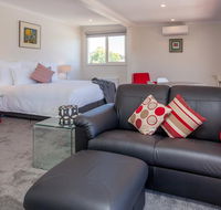 Balconies Lakeside - Great Ocean Road Tourism