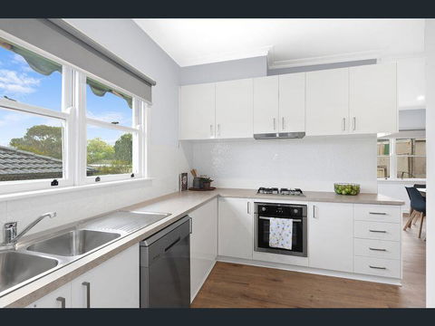 BALLARAT CLOSE 2 CBD + HOSPITAL+3BR HOME+NETFLIX + WiFi + Gift - Great Ocean Road Tourism 3