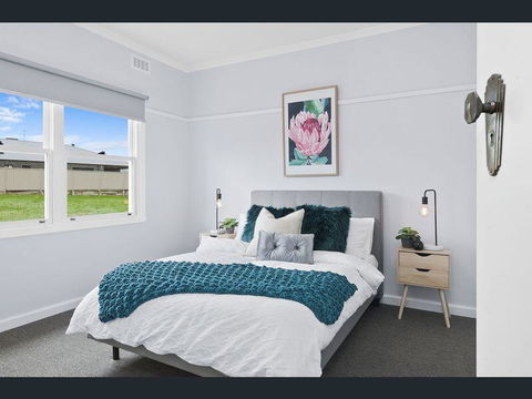 BALLARAT CLOSE 2 CBD + HOSPITAL+3BR HOME+NETFLIX + WiFi + Gift - Great Ocean Road Tourism 1