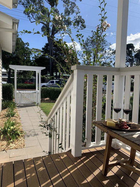 Bank House Tamborine Mountain - Great Ocean Road Tourism 2