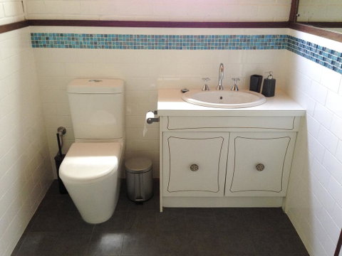 Base BnB - Great Ocean Road Tourism 3