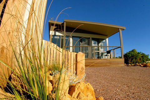 Bay Of Islands Apartments - Great Ocean Road Tourism 0